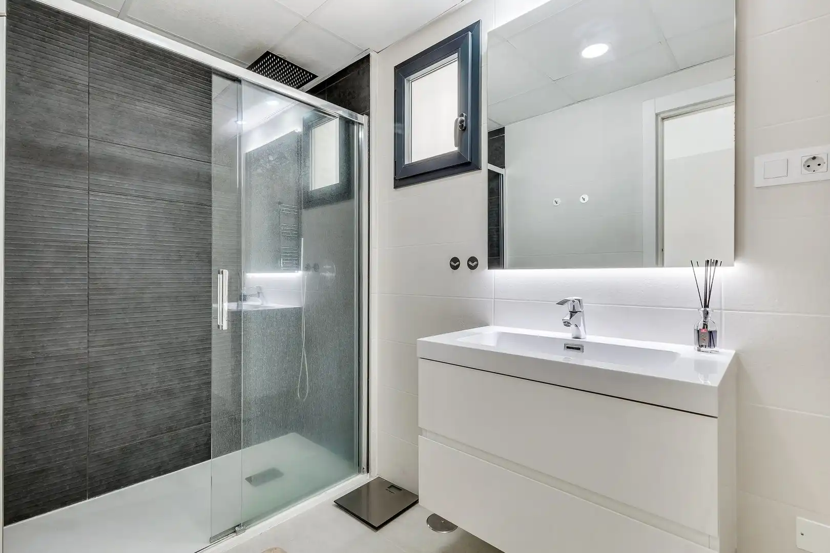 Apartamento con piscina en venta en N/A, imagen 24