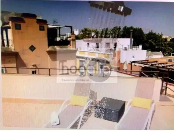 Vista exterior de Dúplex de alquiler en Sevilla con Aire acondicionado, Terraza y Amueblado