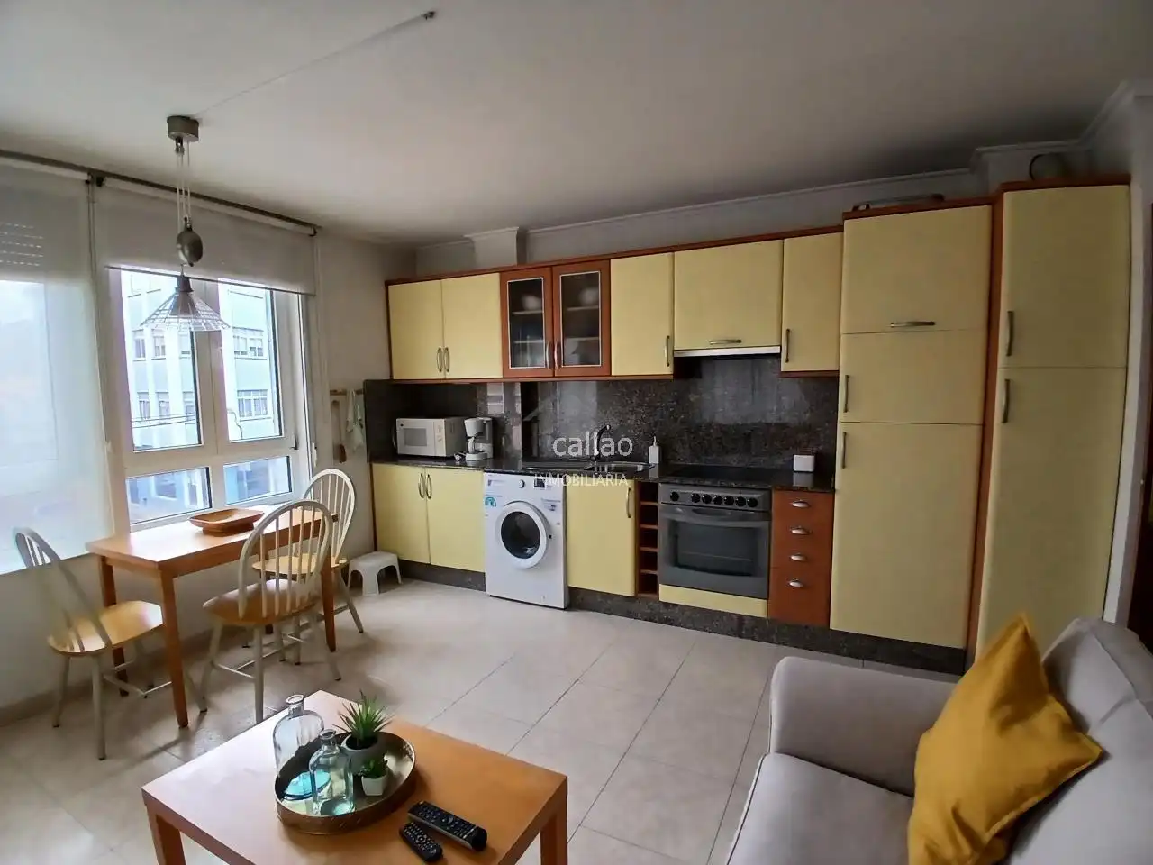 Cuina de Apartament de lloguer en Ares amb Moblat
