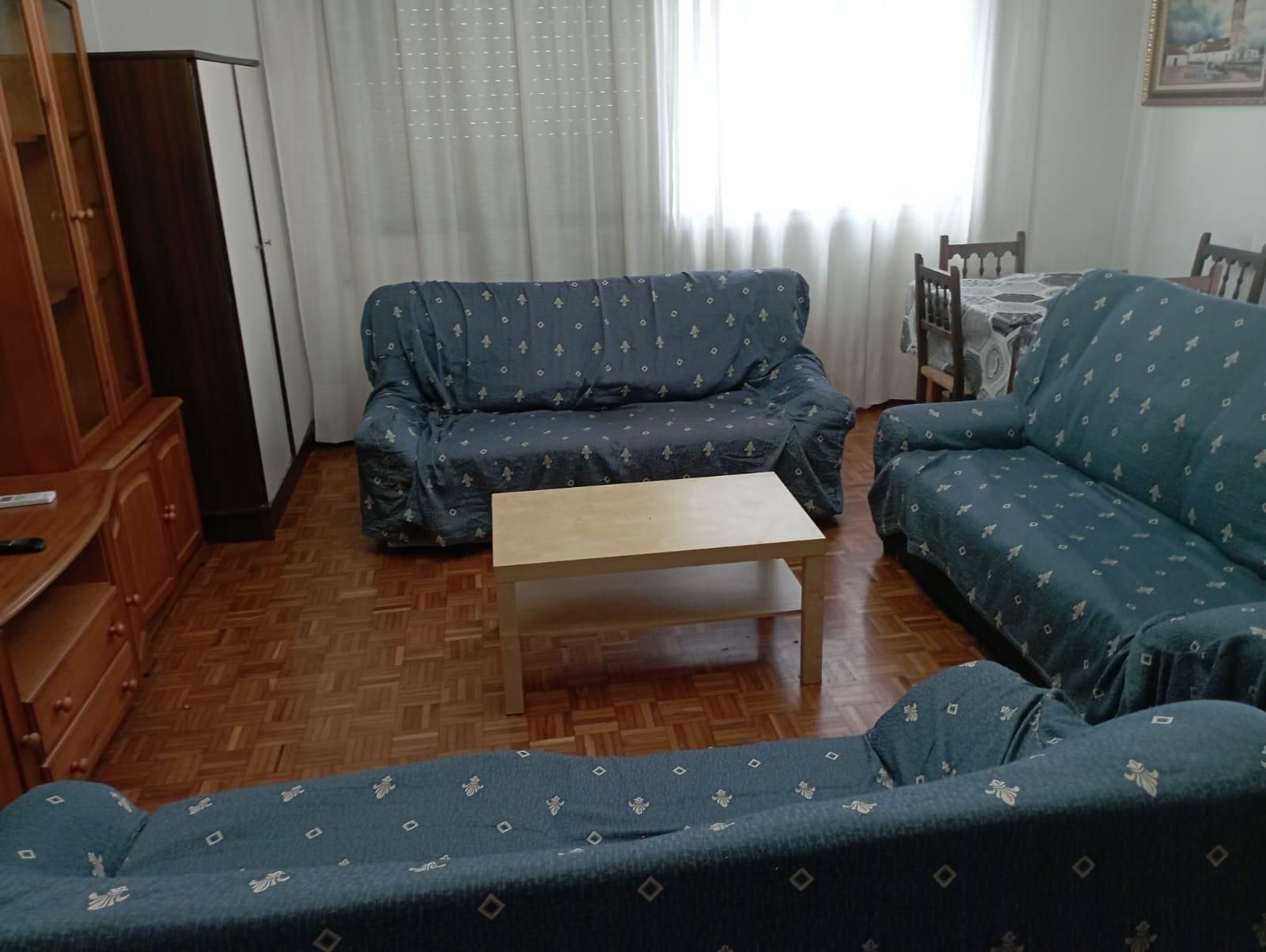 Sala d'estar de Pis de lloguer en Cartagena amb Balcó