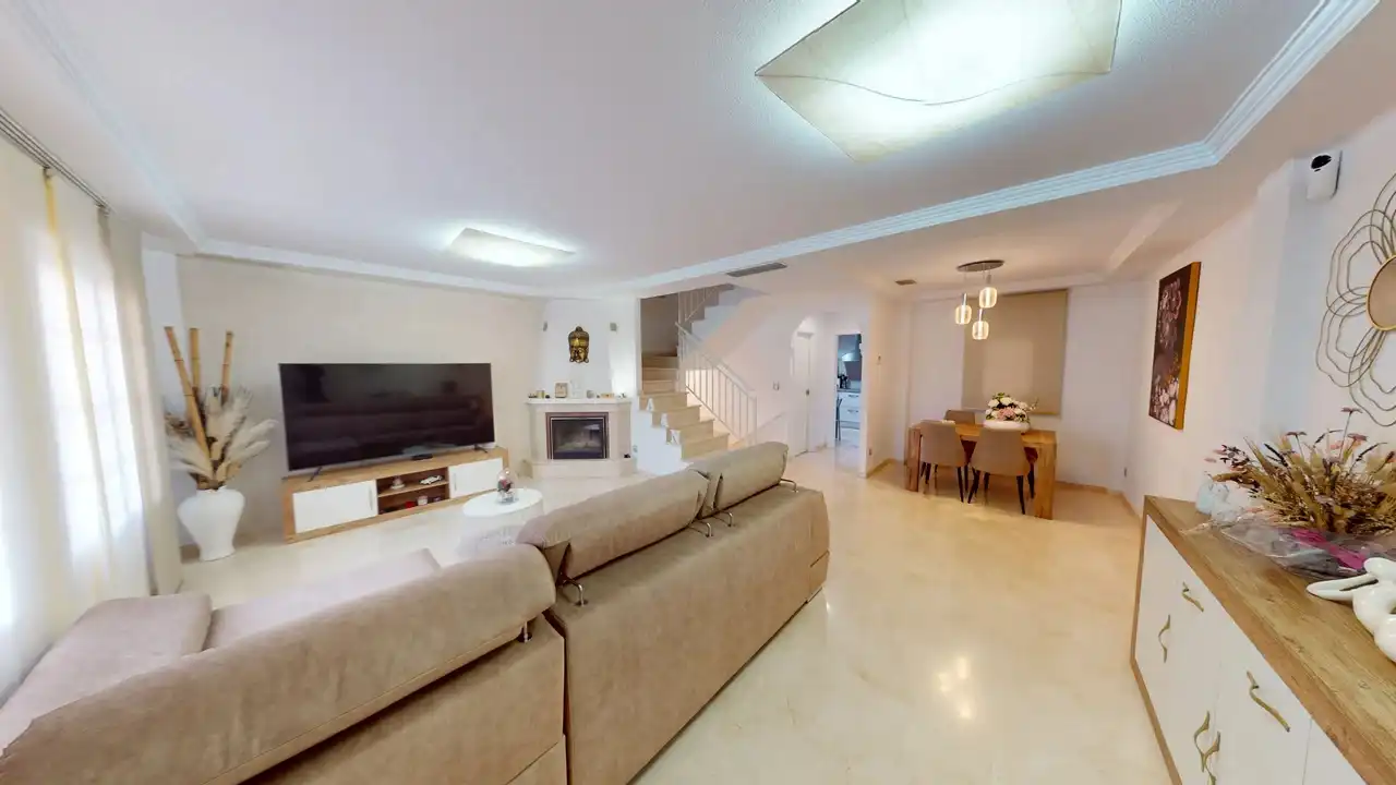 Living room of Detached homes for sale in Elche ciudad