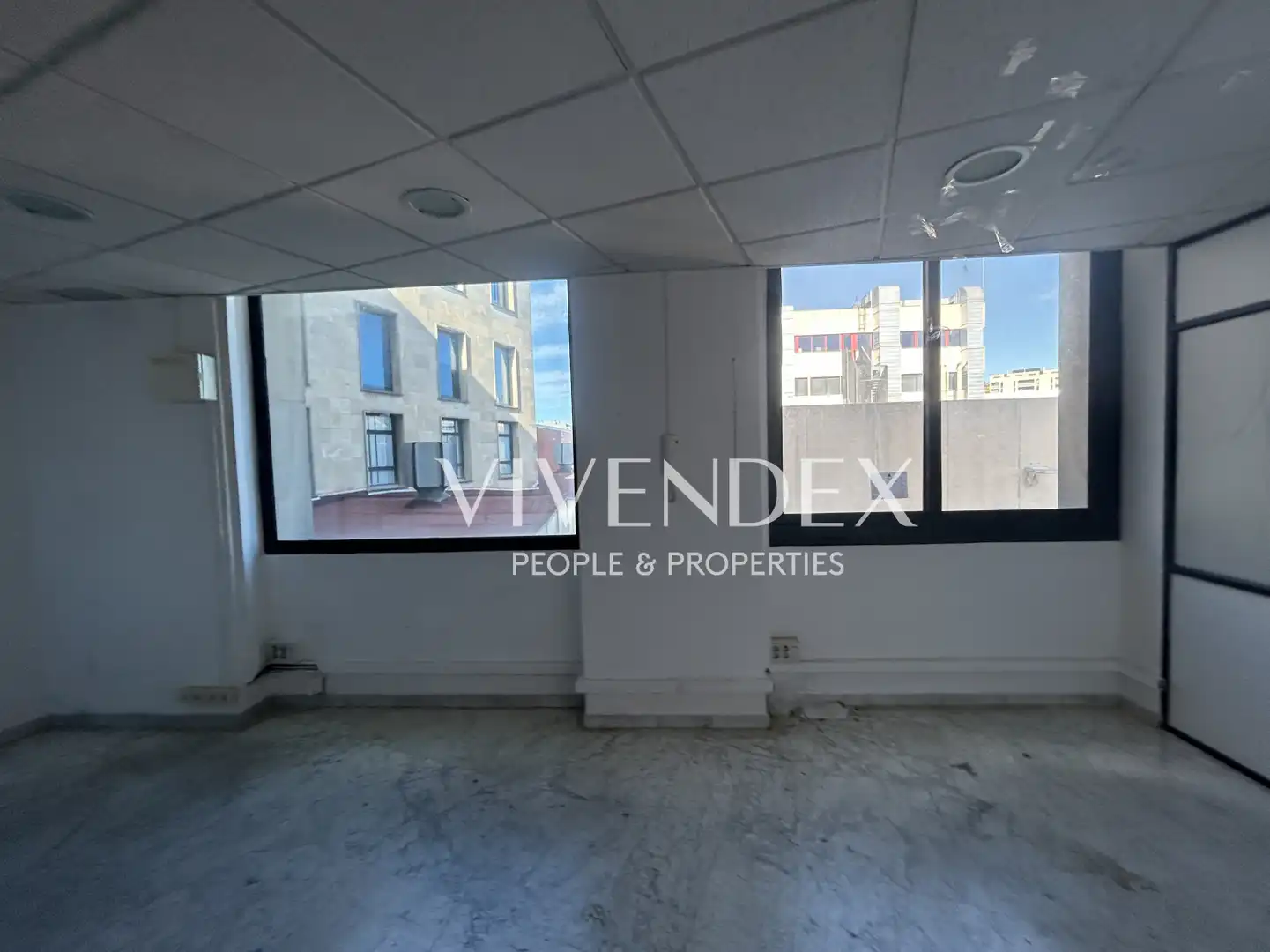 Büro zum Verkauf in Cornellà de Llobregat