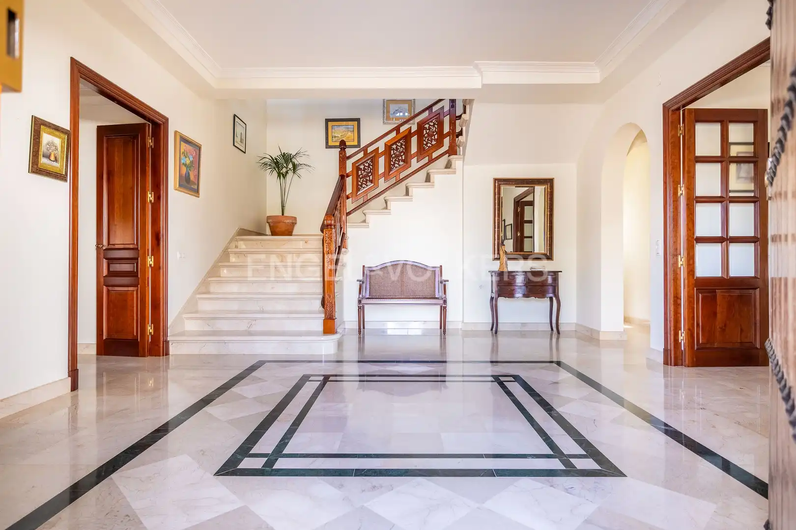 House with terrace for sale in Sanlúcar la Mayor, imagen 5