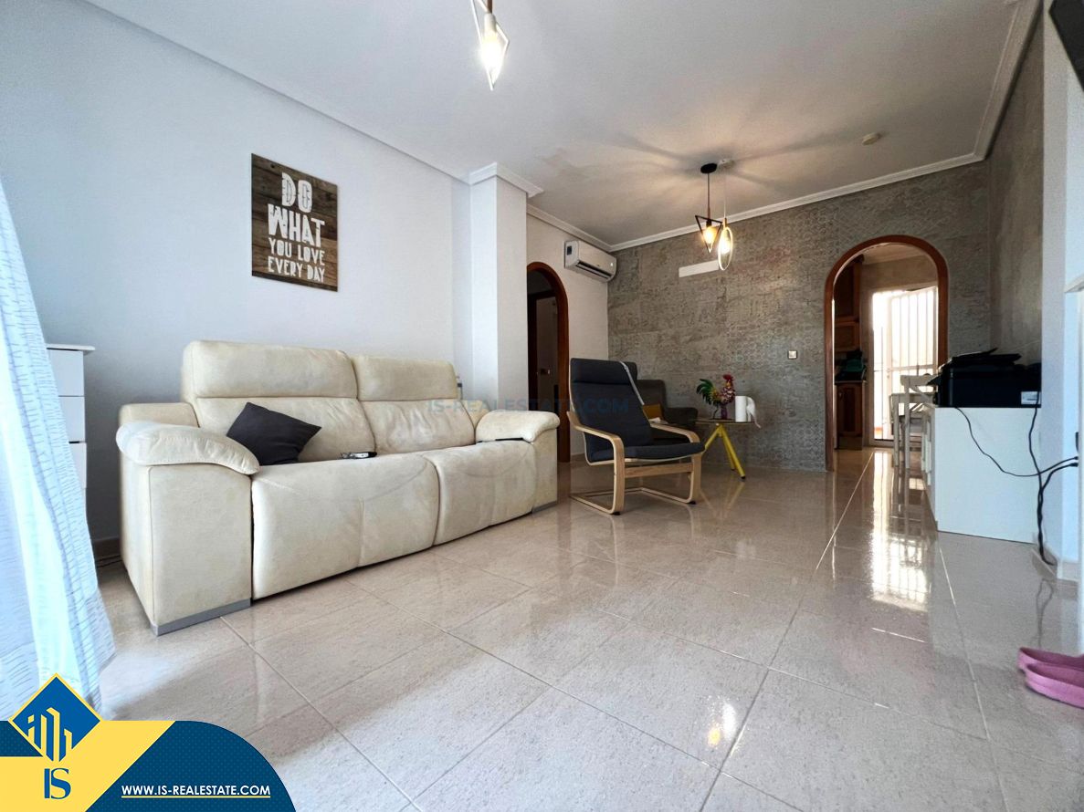 Sala d'estar de Apartament en venda en Orihuela amb Aire condicionat, Calefacció i Jardí privat