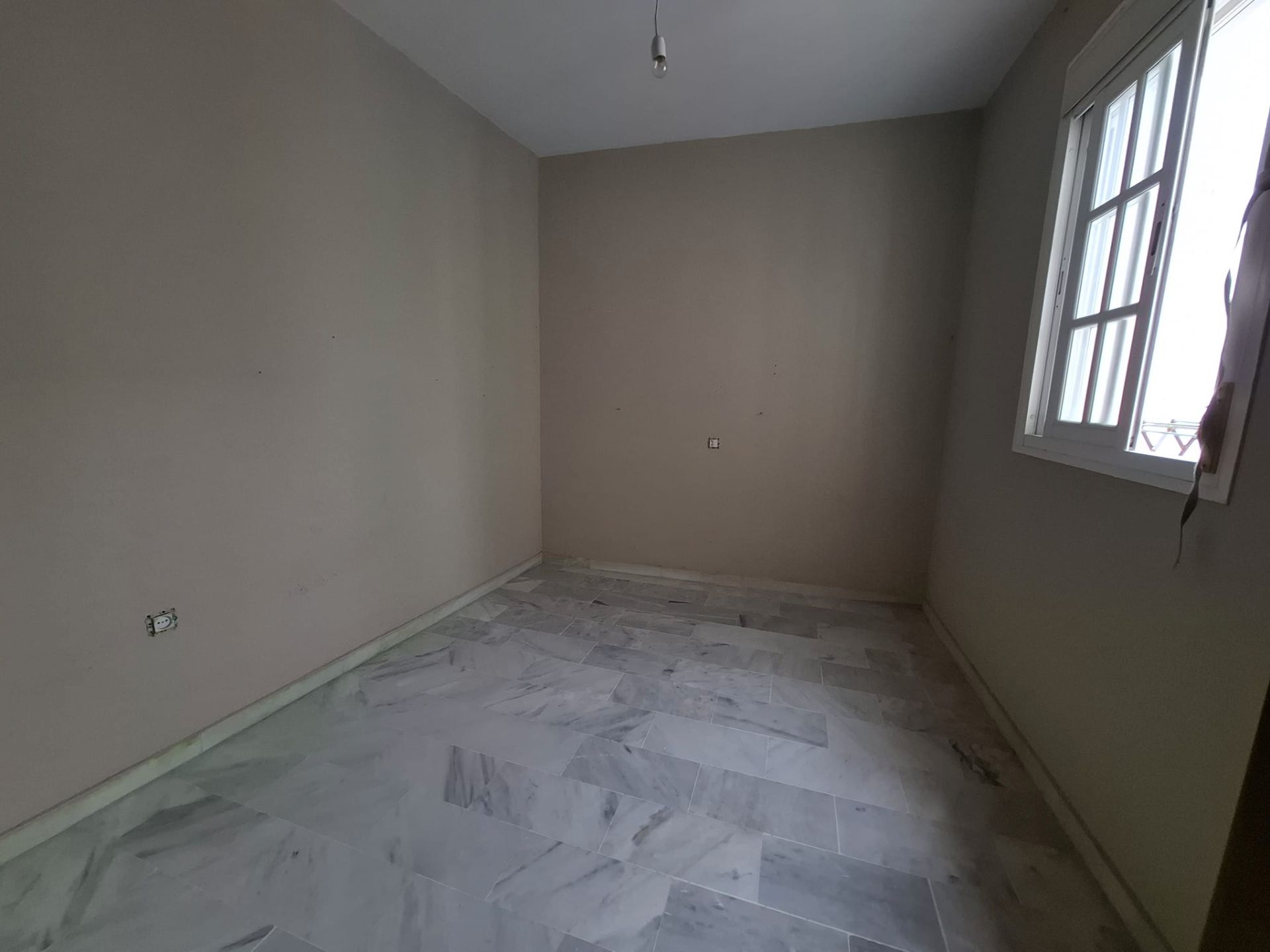 Dormitori de Casa o xalet en venda en La Línea de la Concepción amb Moblat i Balcó