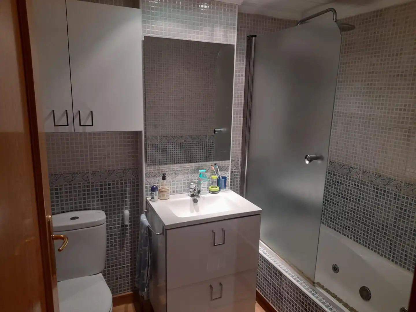 Bathroom of Detached homes for sale in Cáceres  with Air Conditioner, Heating and Storage room