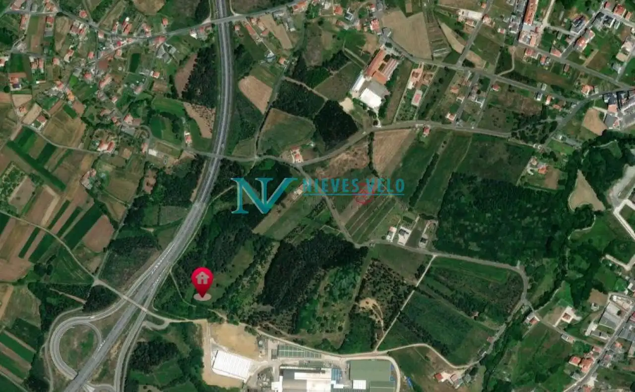 Terreni e lotti in vendita a Carballo