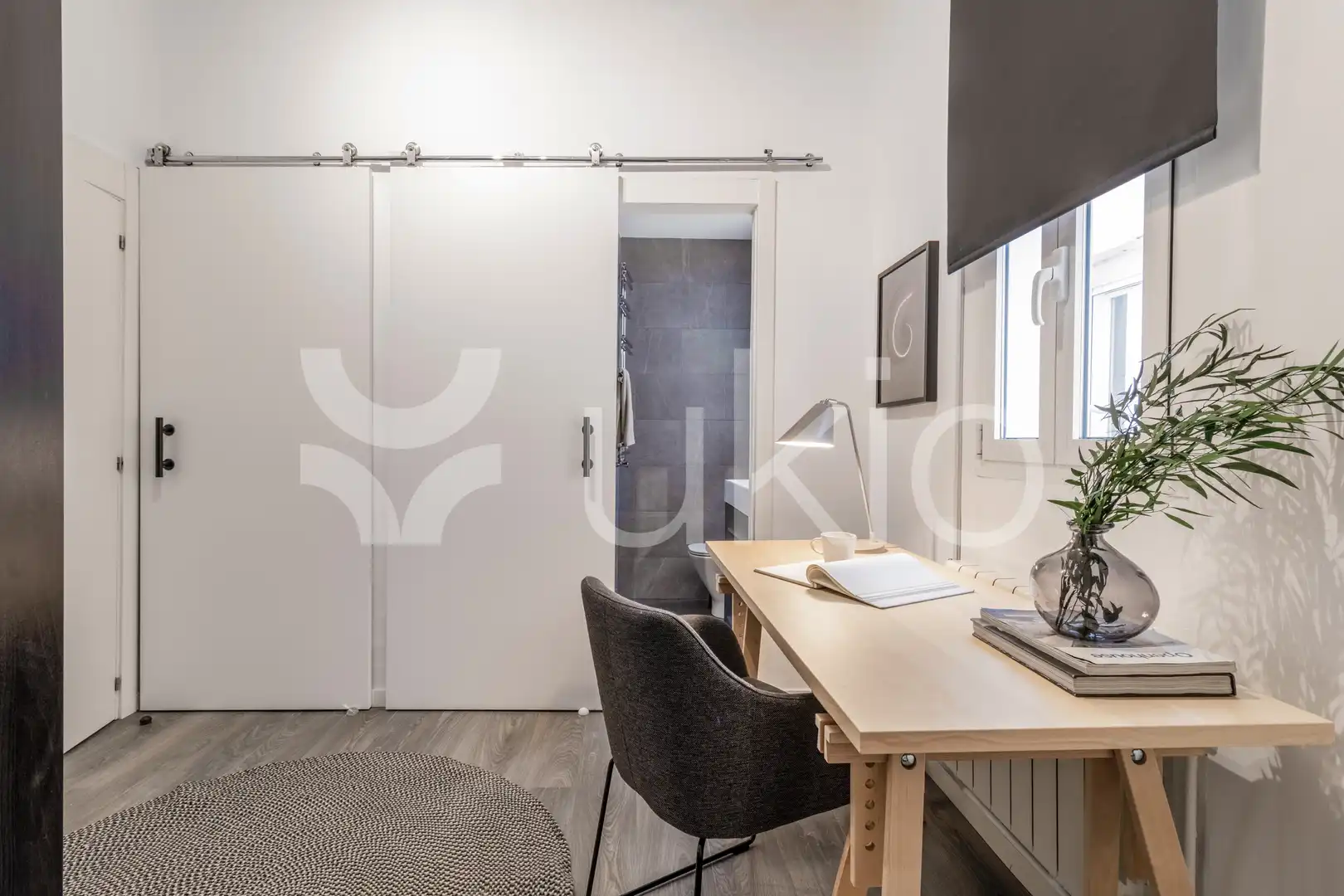 Habitación de Apartamento de alquiler en Madrid con Aire acondicionado, Calefacción y Amueblado