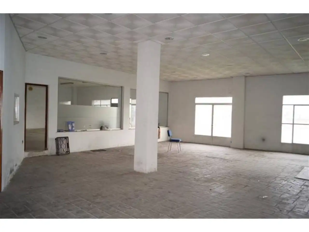 Locale commerciale in vendita a Baena, imagen 3