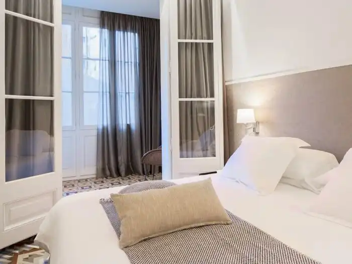 Flat with lift to rent in Rambla CATALUNYA, imagen 6