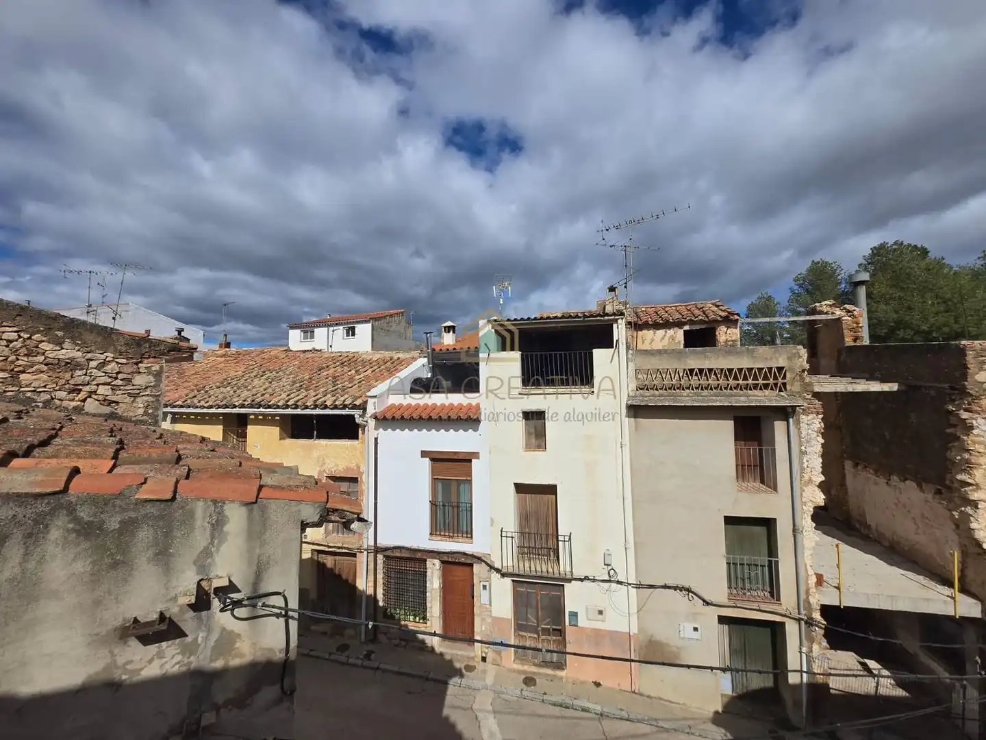 Vista exterior de Casa o xalet en venda en Atzeneta del Maestrat amb Aire condicionat i Terrassa