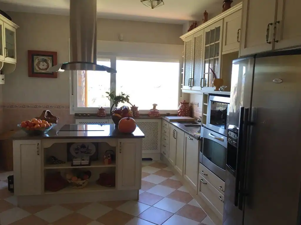 Cuina de Casa o xalet en venda en Venturada amb Aire condicionat, Calefacció i Jardí privat