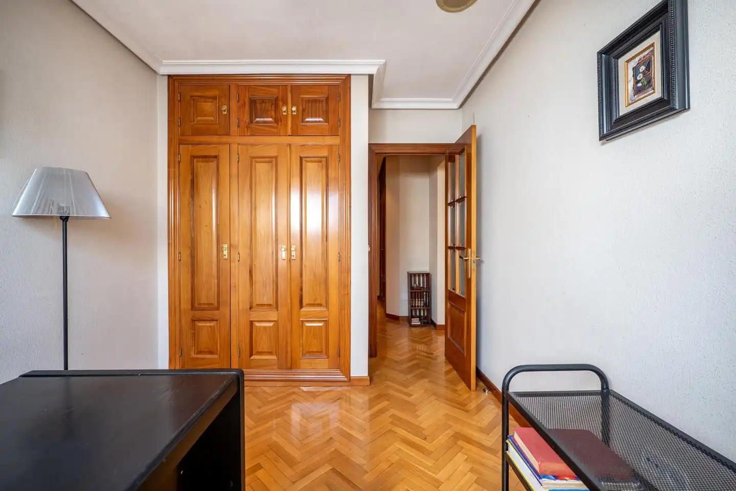 Wohnung zum Verkauf in Ávila mit Klimaanlage, Parkett und Terrasse