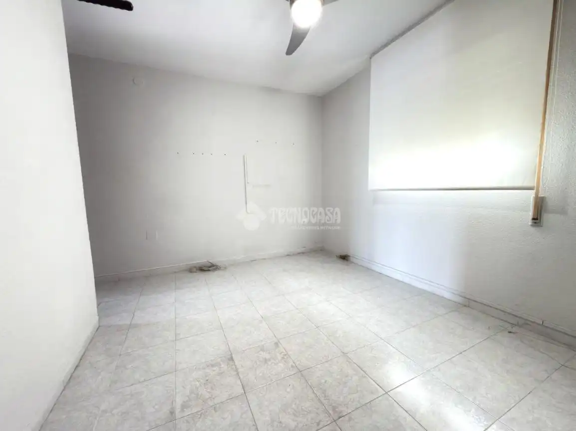 Piso en venta en Málaga con Terraza y Piscina comunitaria