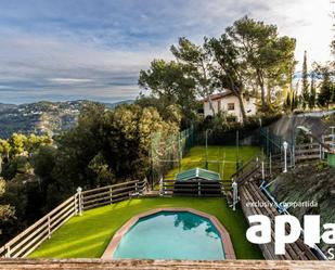 Jardí de Casa o xalet en venda en Castellar del Vallès amb Calefacció, Jardí privat i Terrassa