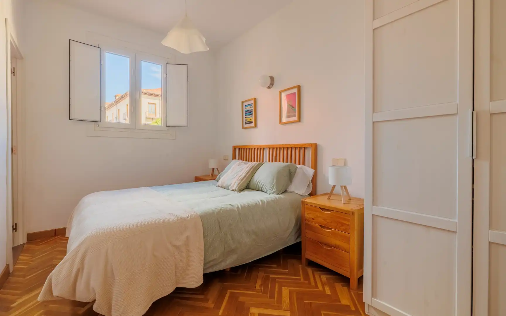 Habitación de Piso de alquiler en Madrid con Aire acondicionado, Calefacción y Amueblado