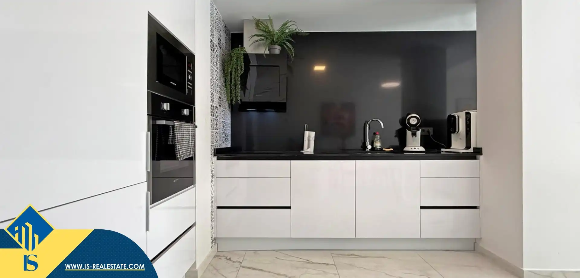 Kitchen of Flat for sale in Orihuela  with Terrace, Storage room and Furnished