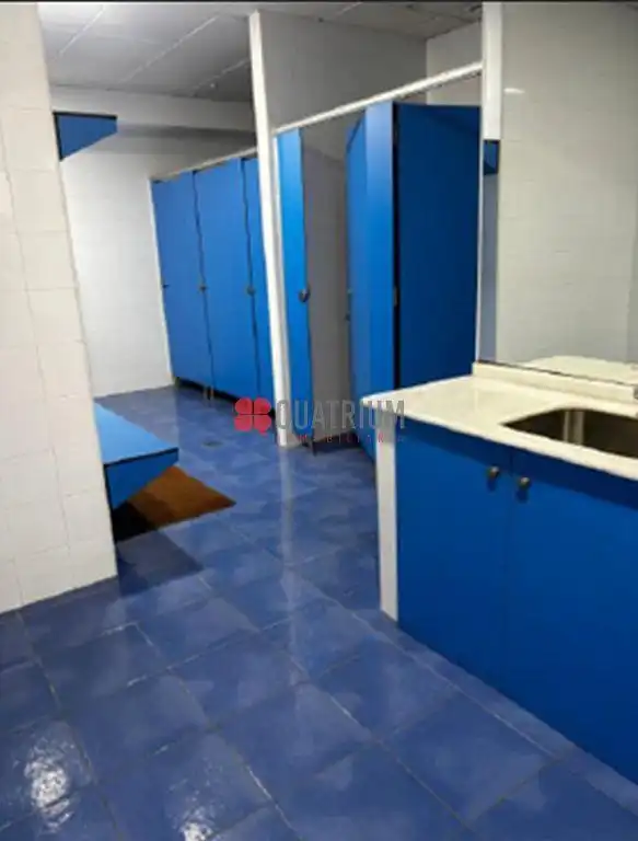 Bany de Nau industrial en venda en Oroso