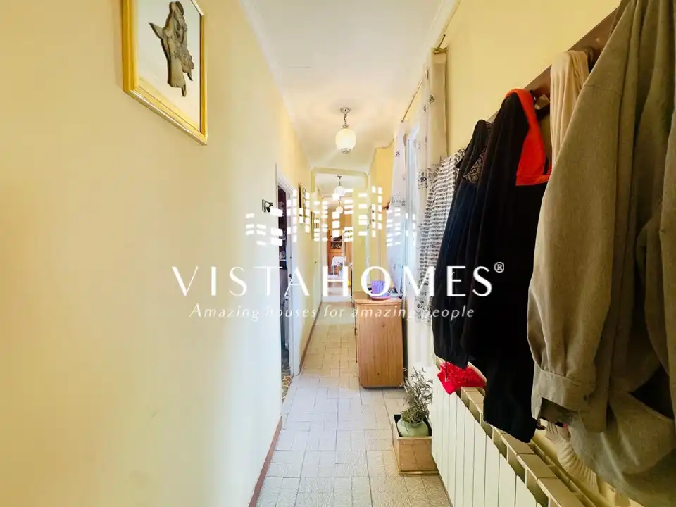 Wohnung zum Verkauf in Madrid mit Klimaanlage, Heizung und Balkon