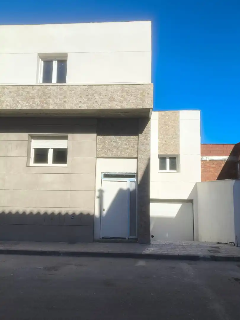 Adossat en venda a Mengíbar, imagen 3