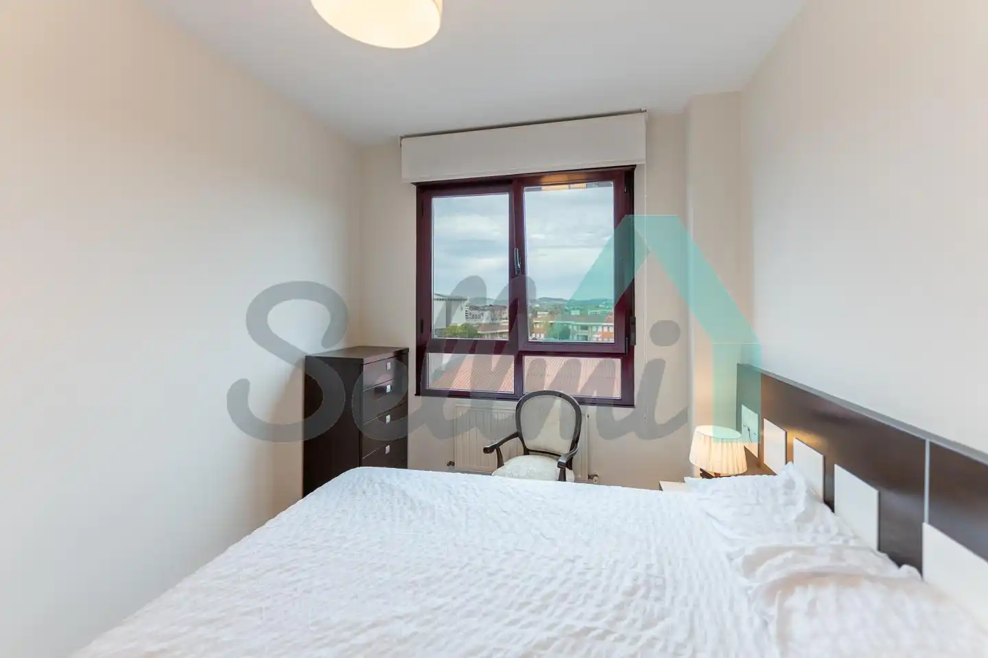 Bedroom of Flat for rent in Lugones