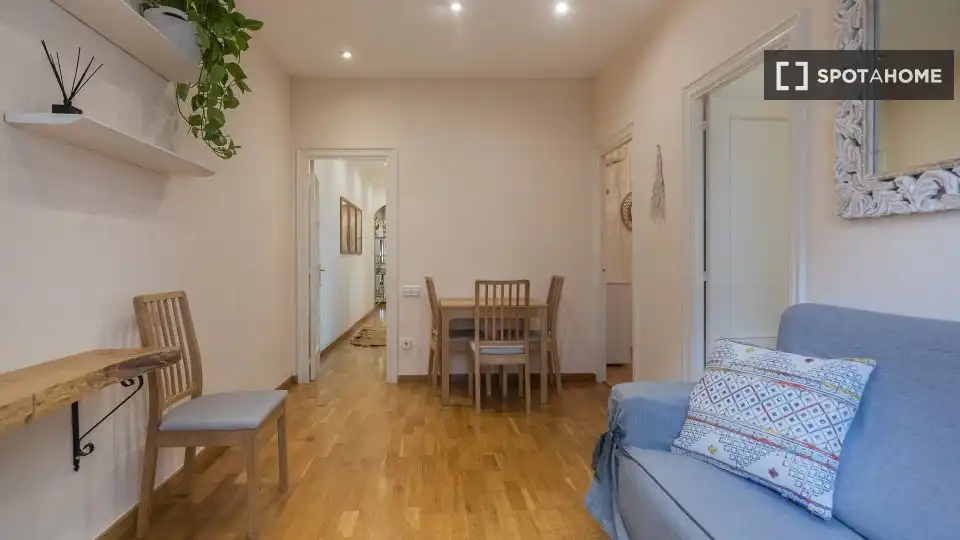Flat to rent in Gràcia, imagen 2