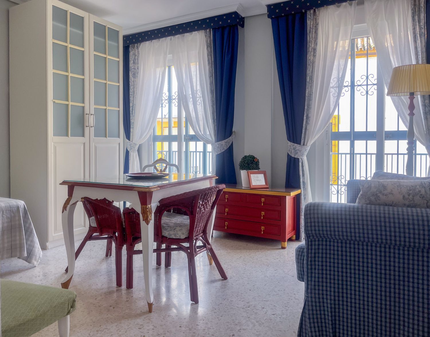 Bedroom of Flat to rent in  Sevilla Capital  with Air Conditioner, Heating and Furnished