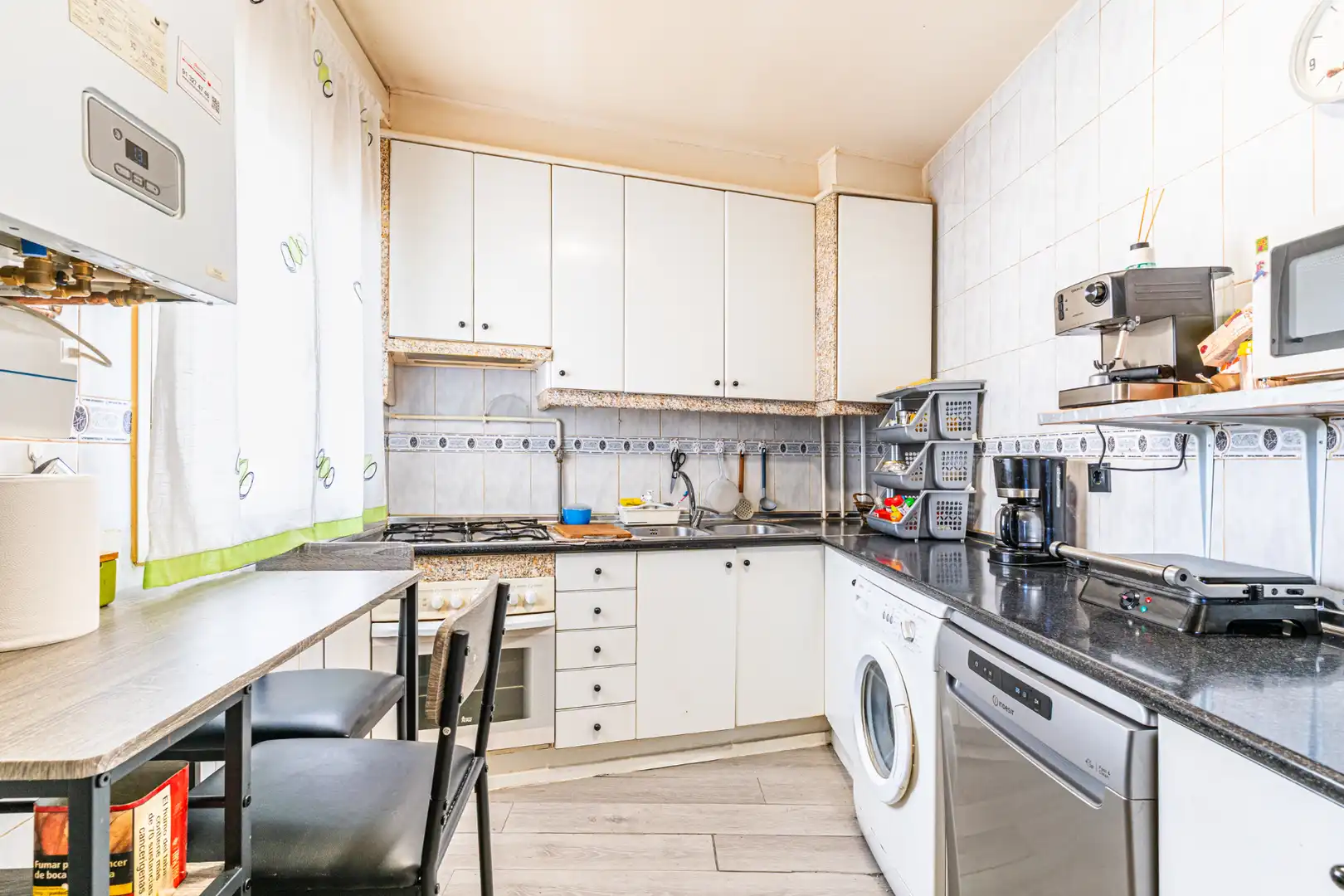 Cocina de Piso en venta en Valdemorillo con Aire acondicionado y Calefacción