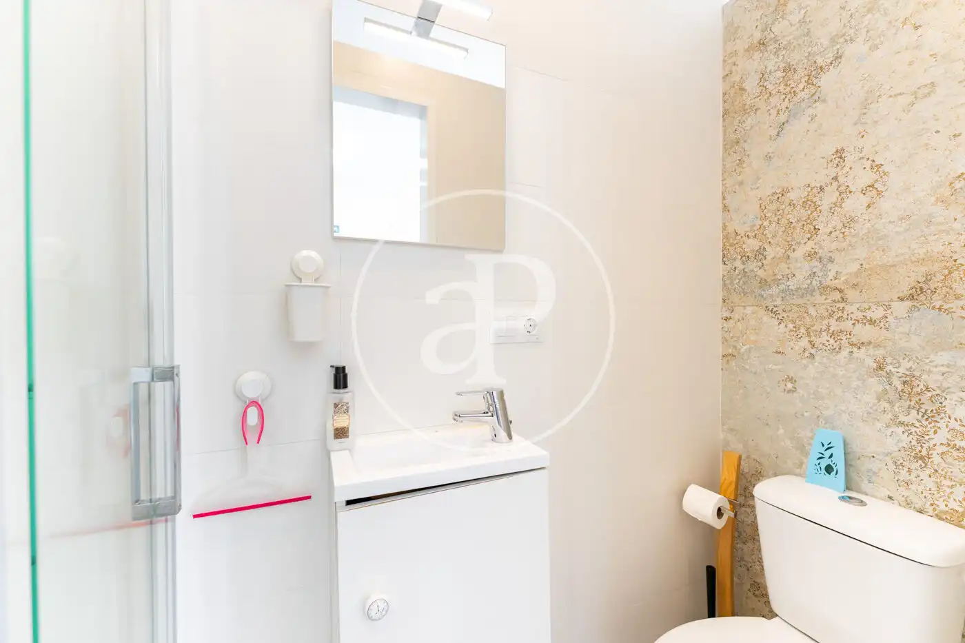 Badezimmer von Wohnung zum Verkauf in  Palma de Mallorca mit Klimaanlage, Privatgarten und Terrasse