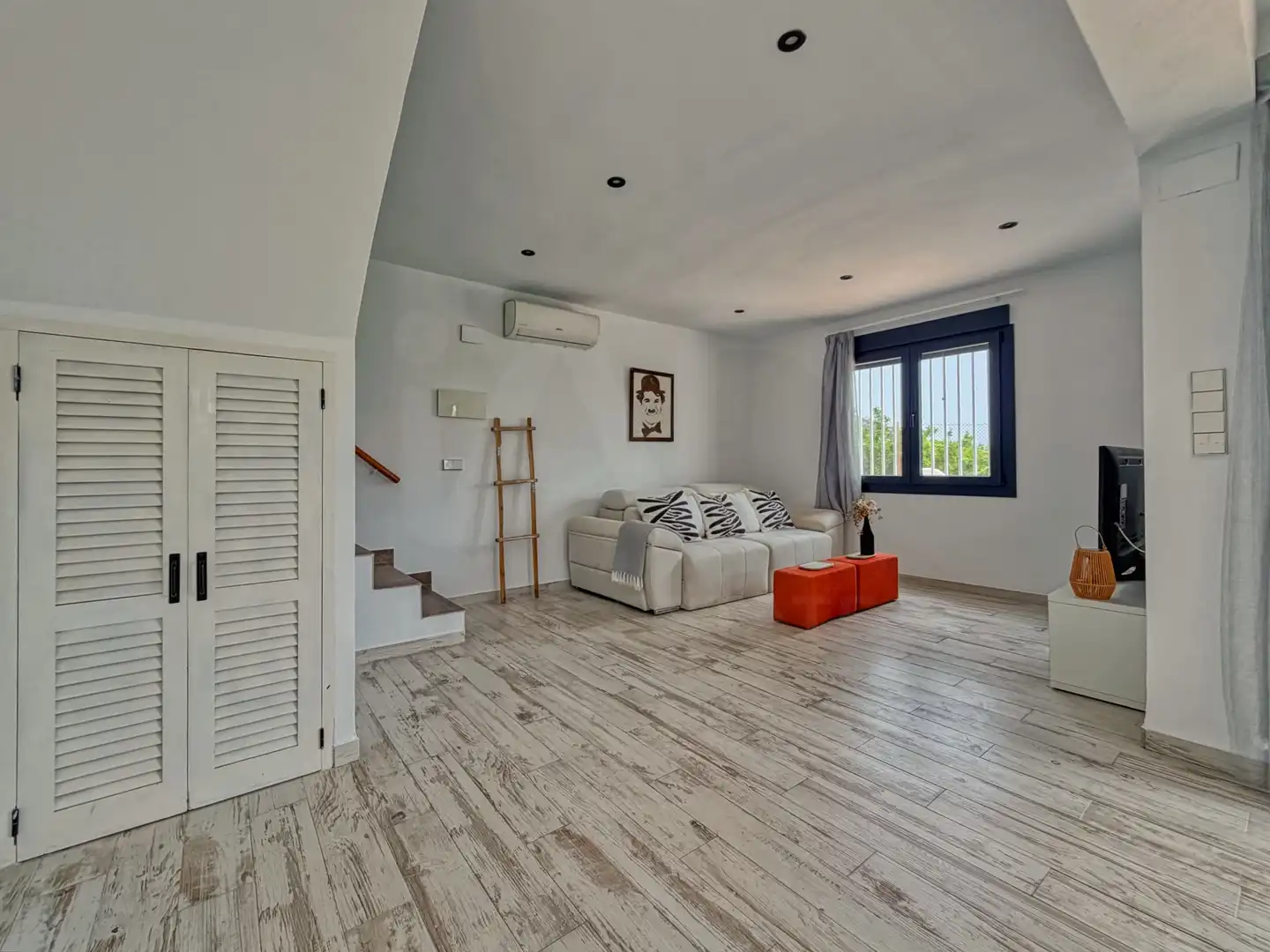 Sala d'estar de Casa o xalet en venda en Pego amb Aire condicionat, Calefacció i Terrassa