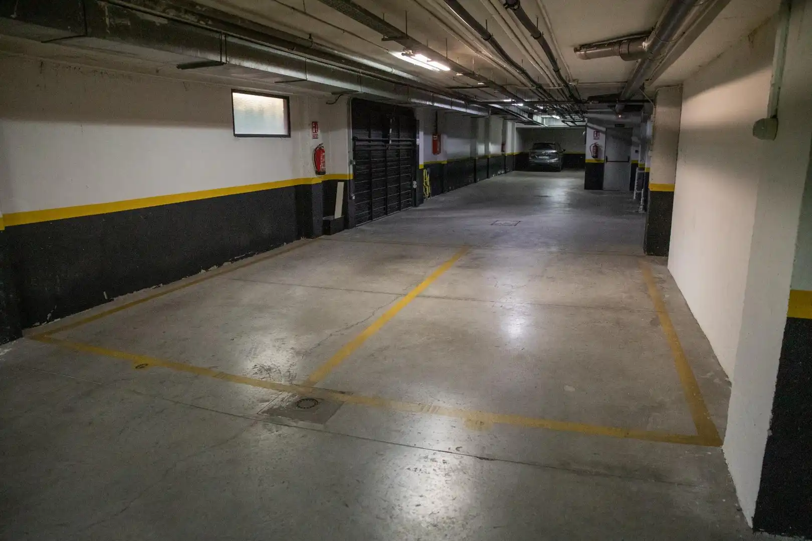 Parkplatz von Wohnung zum Verkauf in Madrid mit Klimaanlage, Heizung und Parkett