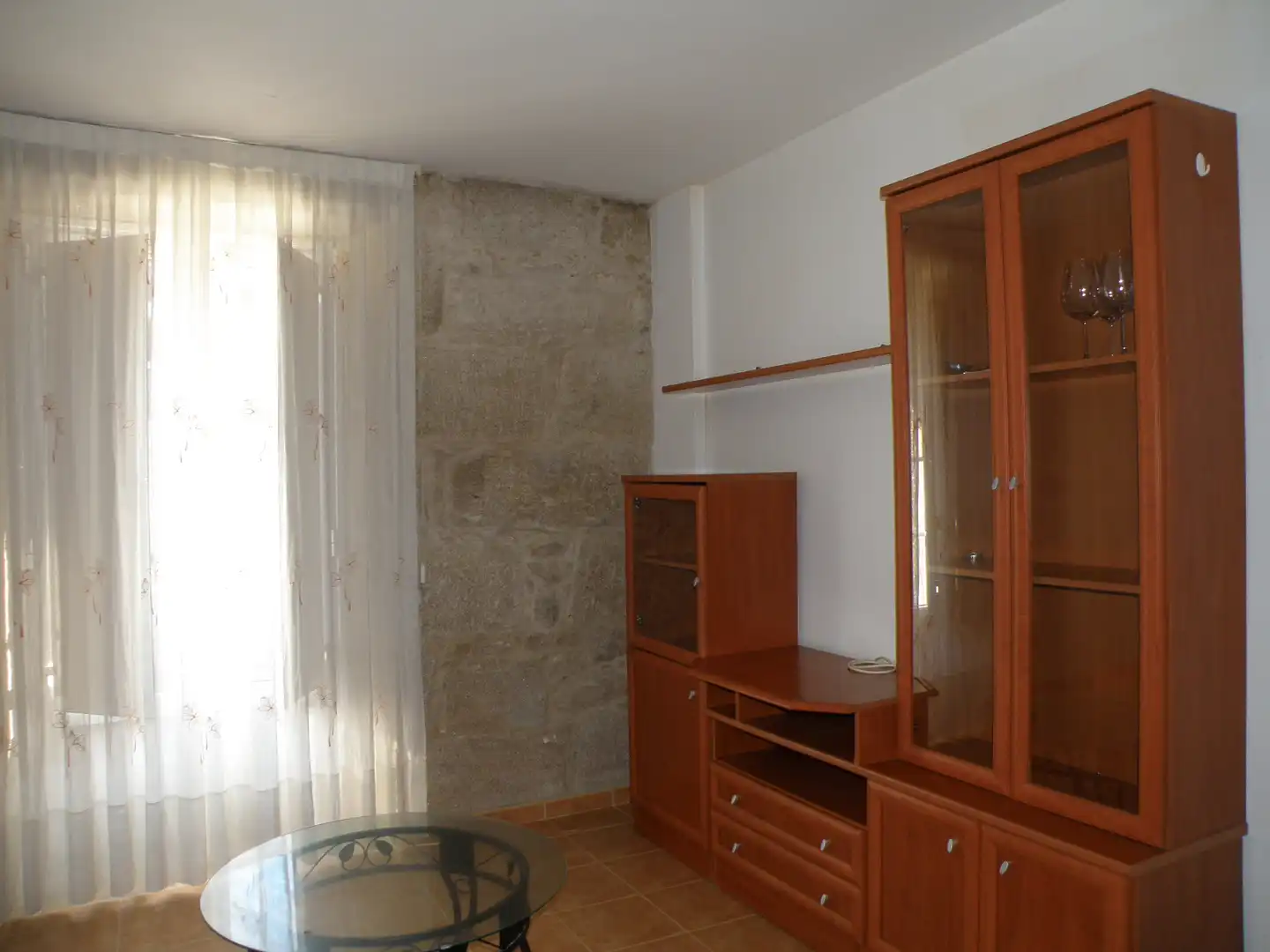 Sala d'estar de Apartament de lloguer en Padrón amb Parquet, Moblat i Forn