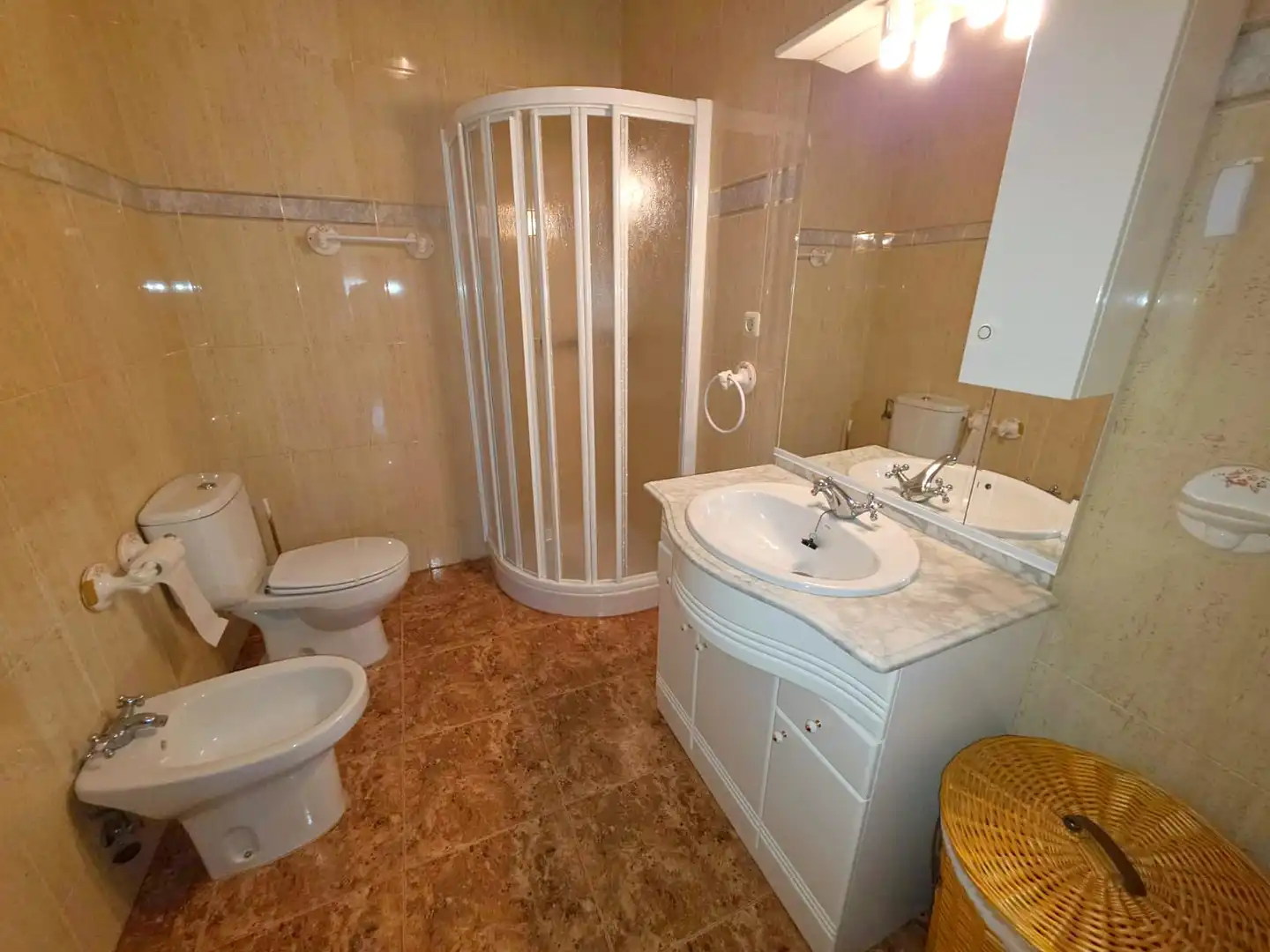 Baño de Casa o chalet en venta en Los Cerralbos con Aire acondicionado, Calefacción y Jardín privado