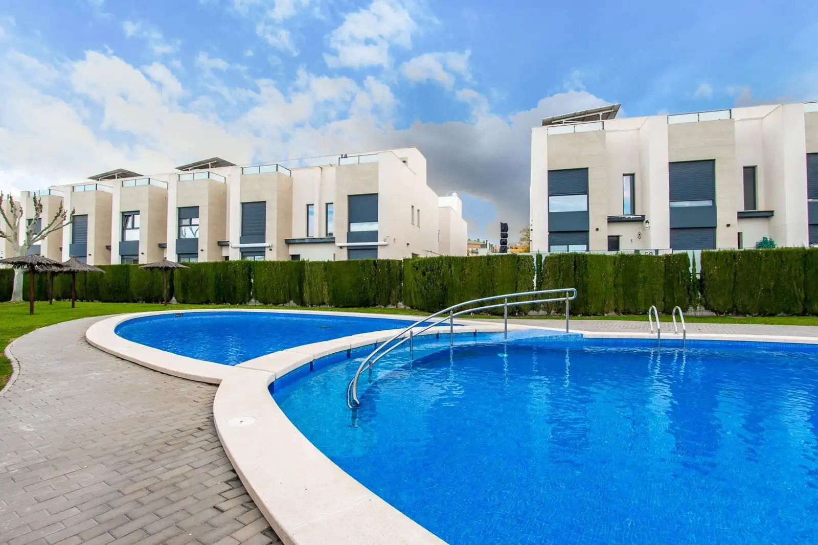 Piscina de Pis en venda en  Murcia Capital amb Aire condicionat, Jardí privat i Terrassa