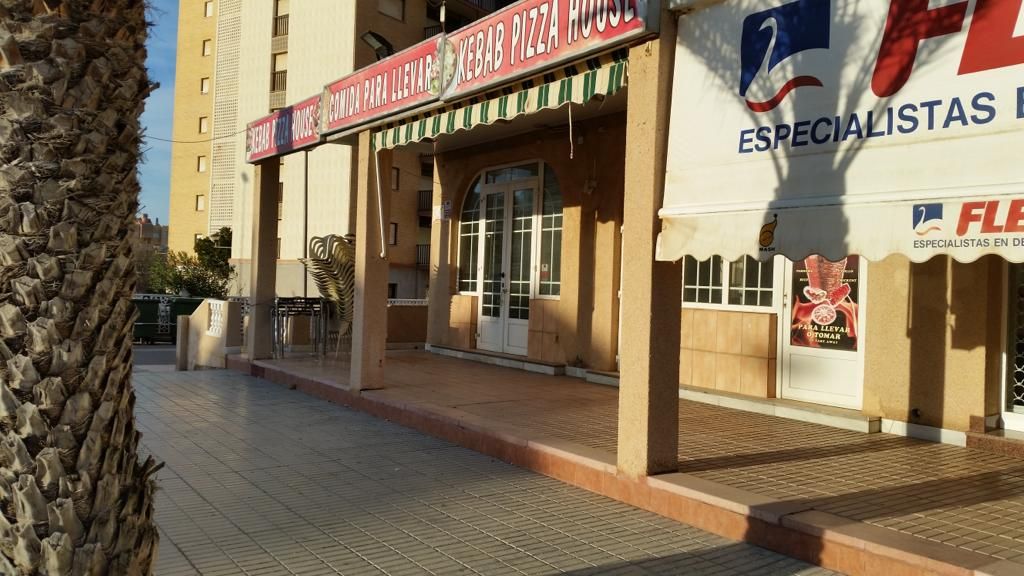 Premises for sale in La Manga del Mar Menor  with Furnished