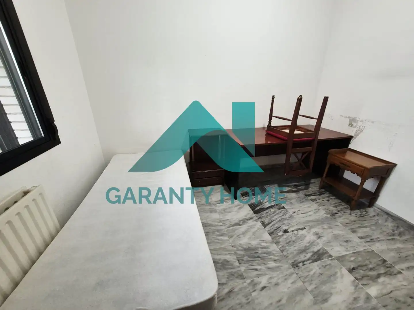 Piso en venta en Cáceres con Terraza, Trastero y Amueblado