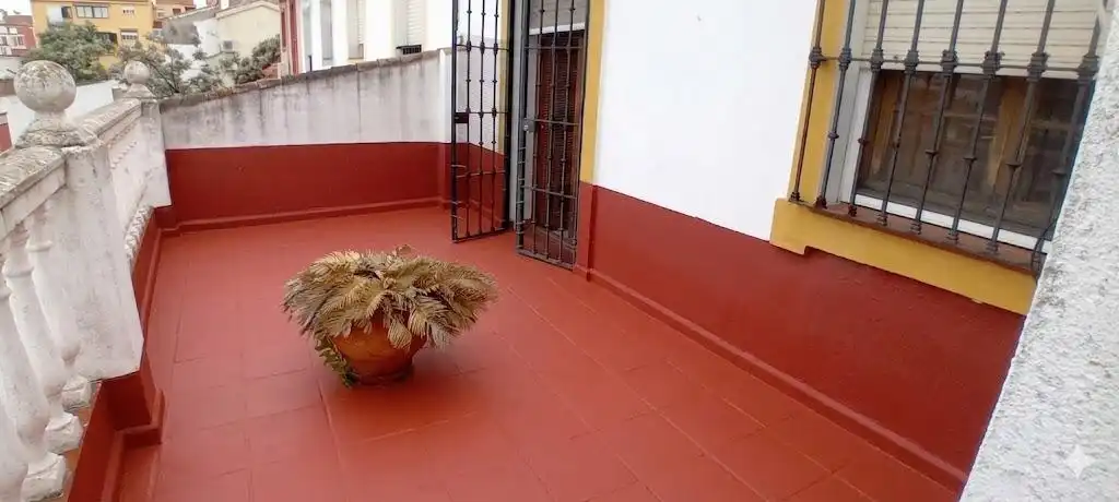 Terrasse von Einfamilien-Reihenhaus zum Verkauf in Algeciras mit Terrasse und Balkon