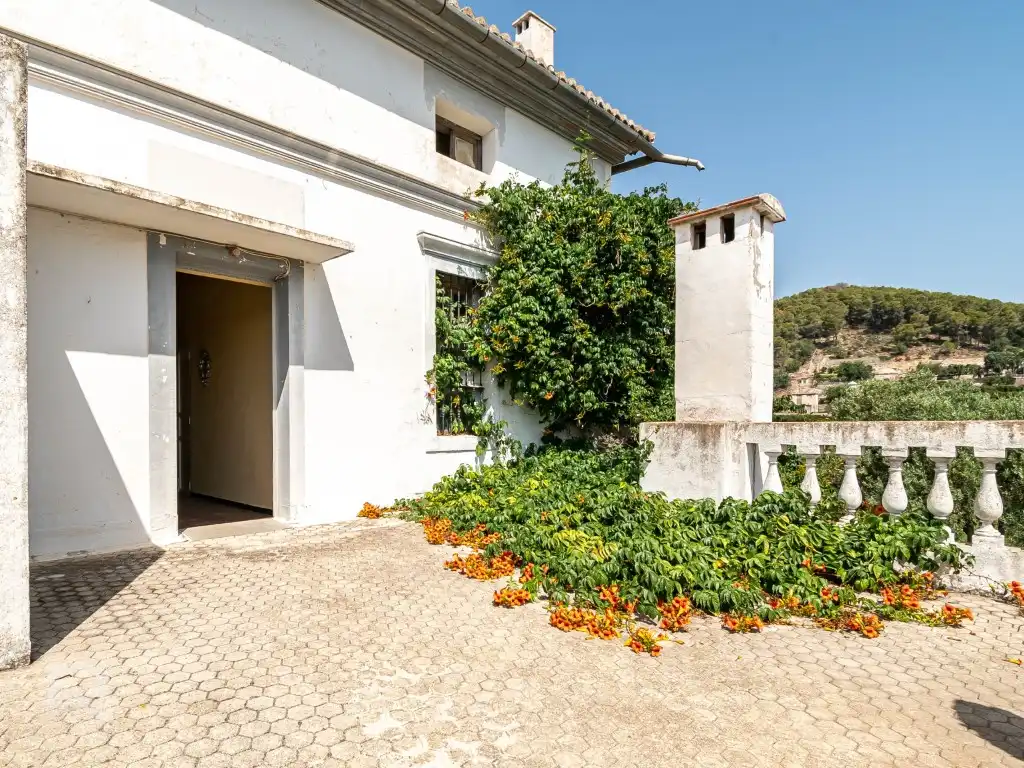 Exterior view of Houses for sale in Benifairó de la Valldigna
