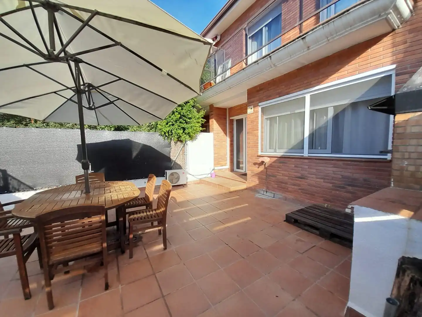 Adosado con jardín en venta en Canet de Mar, imagen 2
