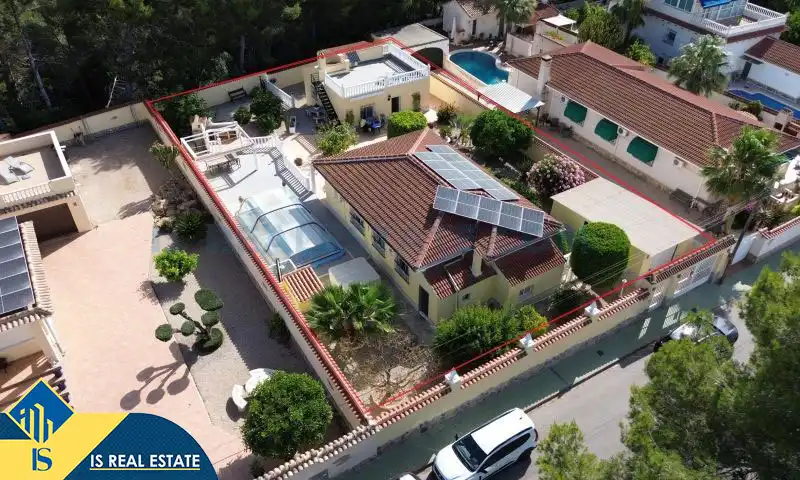 Villa avec piscine à vendre à El Pinar de Campoverde, imagen 2