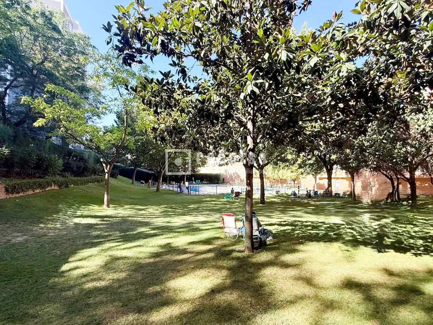 Jardín de Piso en venta en Fuenlabrada con Aire acondicionado, Calefacción y Jardín privado