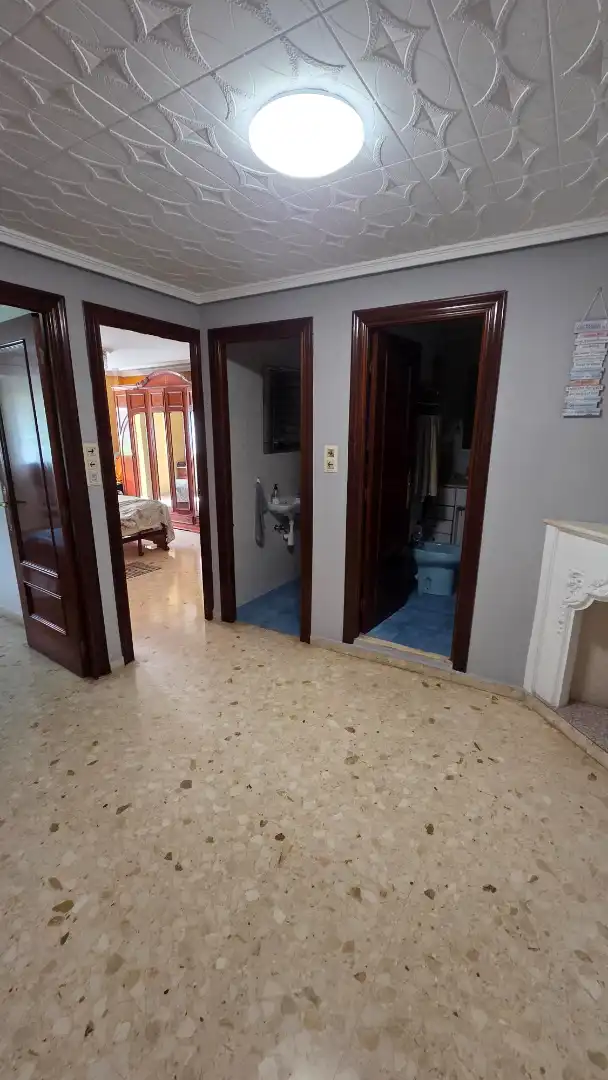 Piso en venta en Valencia con Amueblado y Balcón
