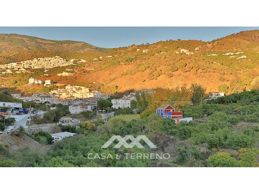Vista exterior de Casa o xalet en venda en Árchez amb Terrassa, Piscina i Moblat