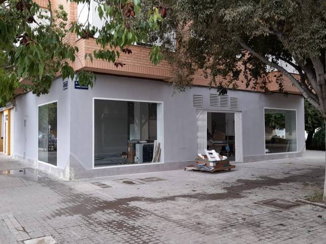 Local comercial en Venta en Valencia - Calle PIO IX en Sant Marcel.lí