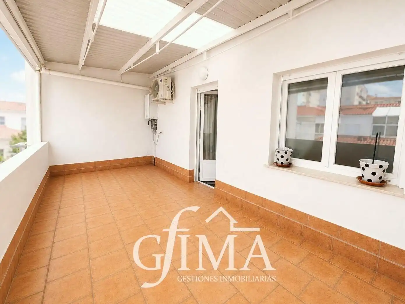 Vista exterior de Casa o chalet en venta en Tomelloso con Calefacción, Jardín privado y Terraza