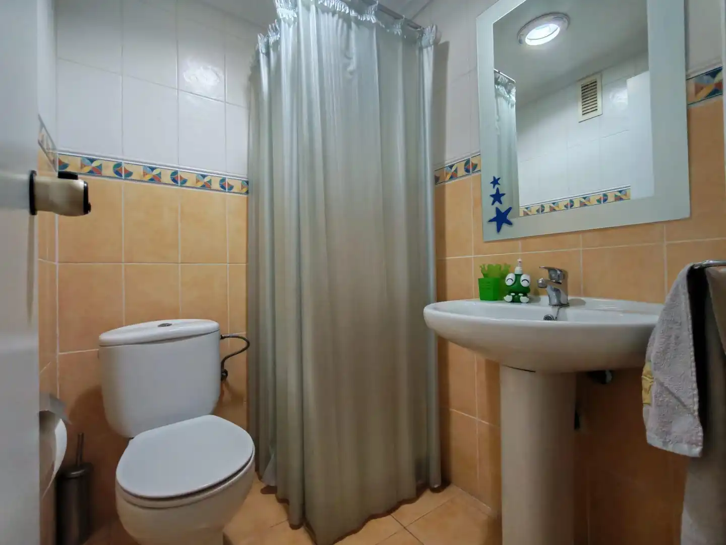 Bathroom of Flat for sale in Xirivella  with Air Conditioner, Terrace and Balcony