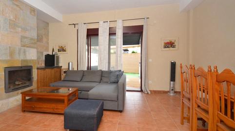 Foto 3 de Casa adosada en venda a  Fray Francisco Sobrecasas, La Puebla de Alfindén, Zaragoza