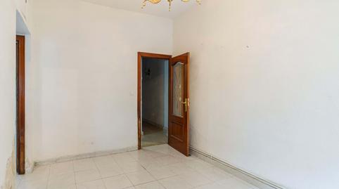 Foto 5 de Piso en venta en Comercial, Palomeras Bajas,  Madrid Capital