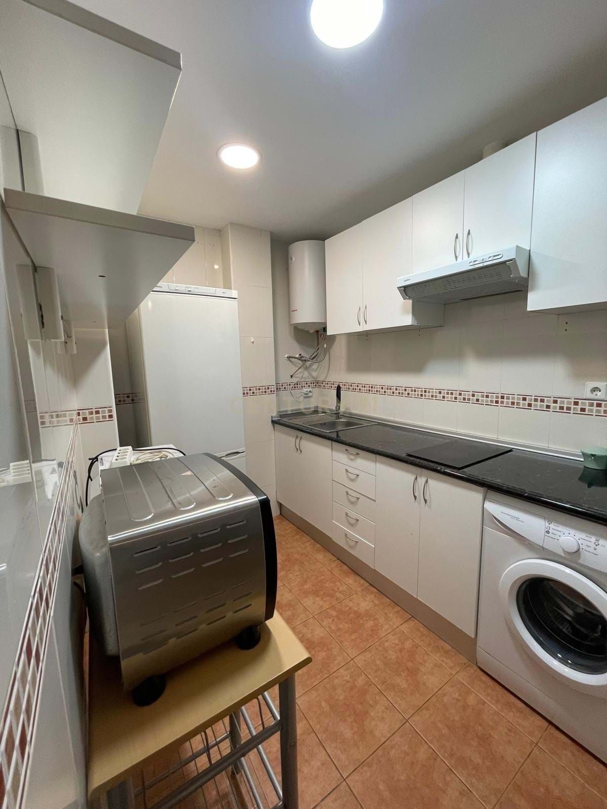 Kitchen of Flat for sale in Mijas
