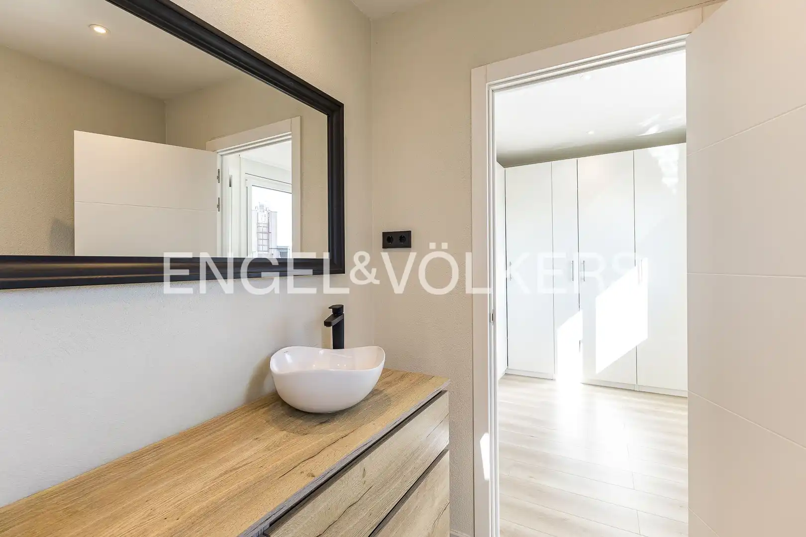 Houses for sale in El Vendrell  with Heating, Private garden and Parquet flooring